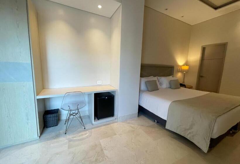 اتاق لوکس با تخت بزرگ, Alko Hotel Cotona