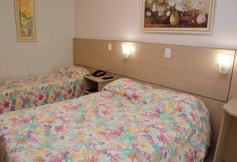 디럭스 룸, Dona Adelia Hotel E Restaurante