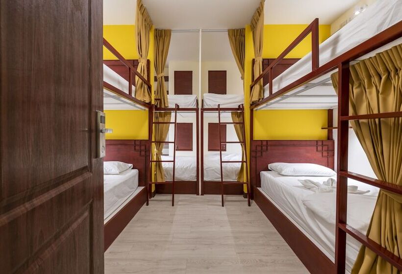 Cama em Quarto Compartilhado, Scala Hostel