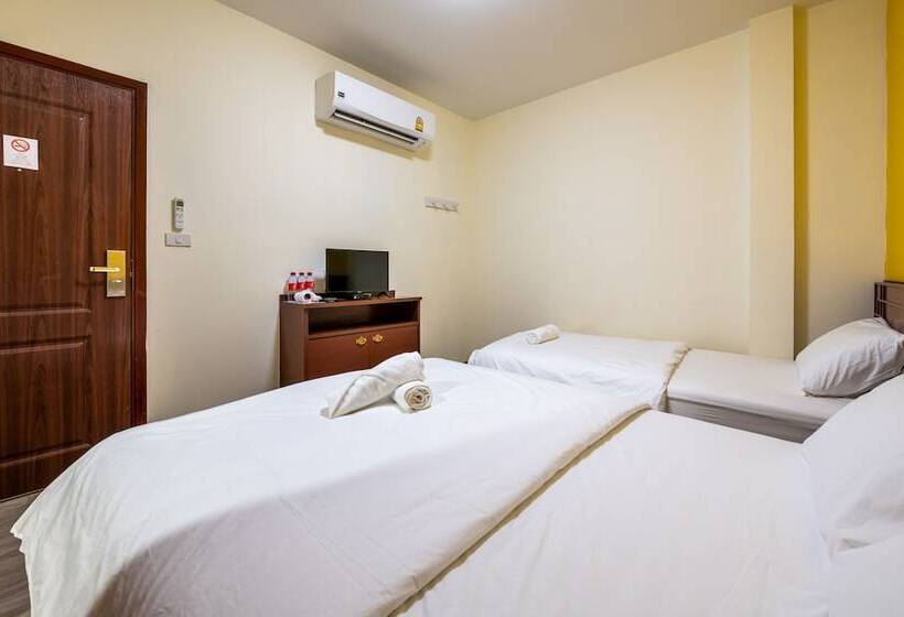 Quarto Familiar, Scala Hostel