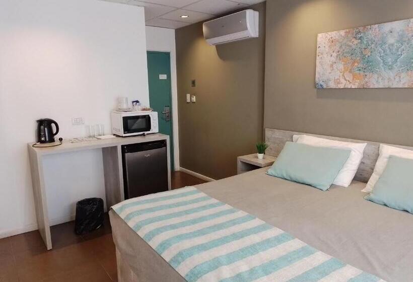 발코니가 있는 스위트, Ph Suites