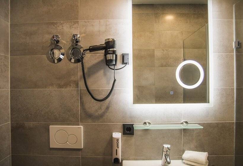 اتاق استاندارد با تخت دوبل, Hayta Hotel Stuttgart Airport Messe