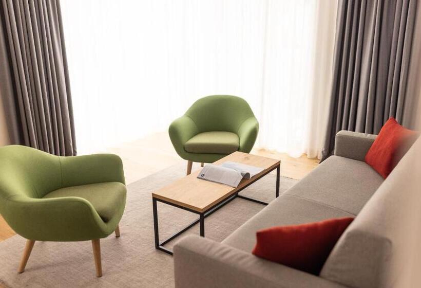 Апартаменты Deluxe 2 Спальни, Allsuite Resort Otztal
