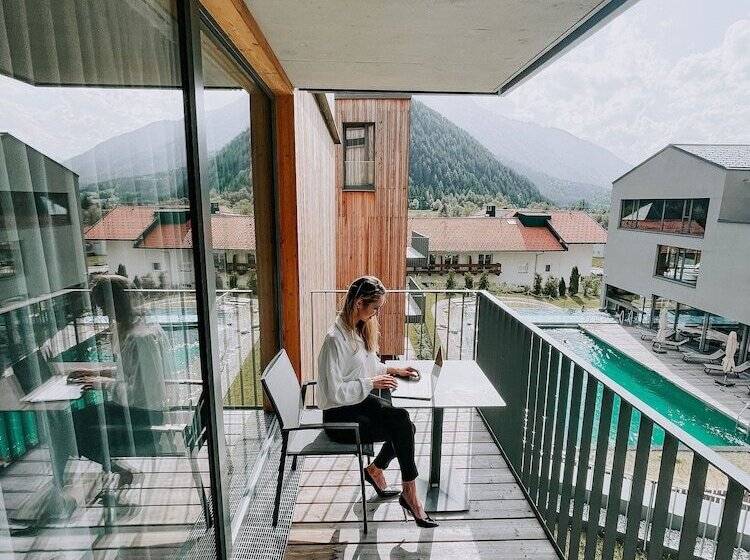 Апартаменты Ejecutiva 3 Спальни, Allsuite Resort Otztal