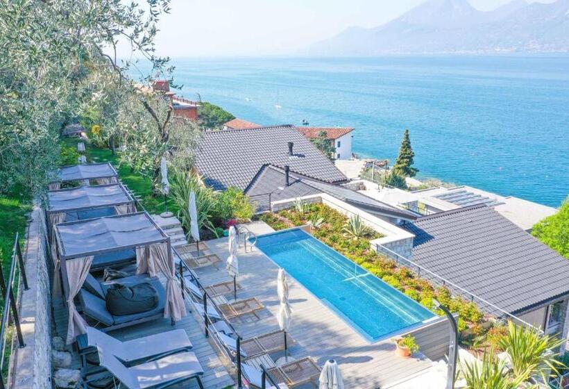 2 Bedrooms Apartment Lake View, Sunset Residence
