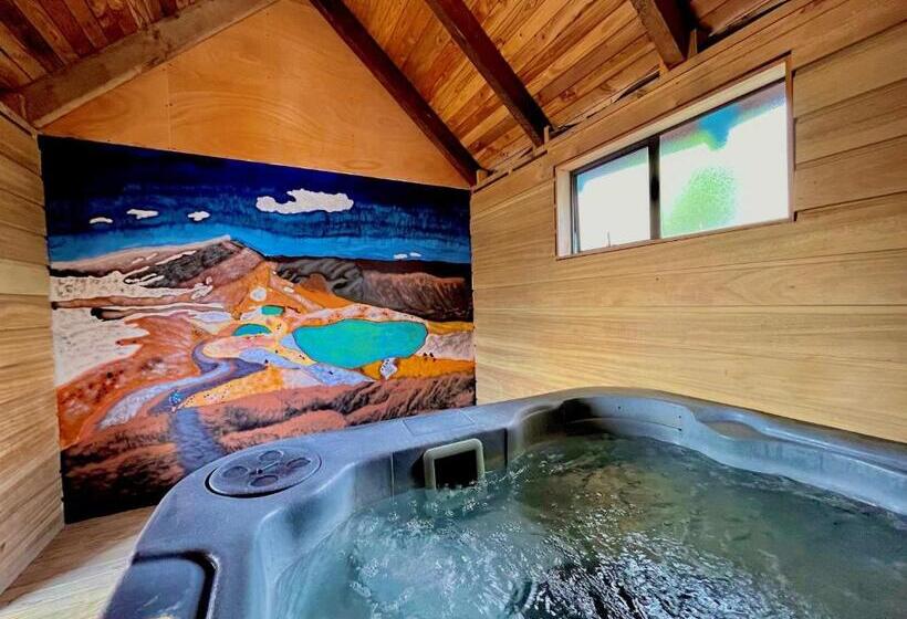 Студия Стандарт, Adventure Lodge And Motels And Tongariro Crossing Track Transport