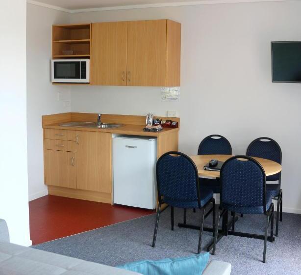 Апартаменты Семейные 1 Спальня, Adventure Lodge And Motels And Tongariro Crossing Track Transport