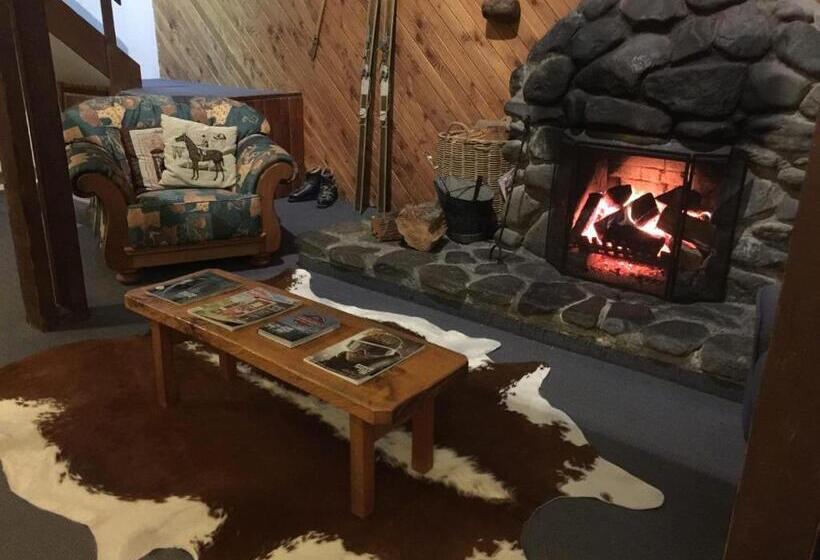 Номер Economy, Adventure Lodge And Motels And Tongariro Crossing Track Transport