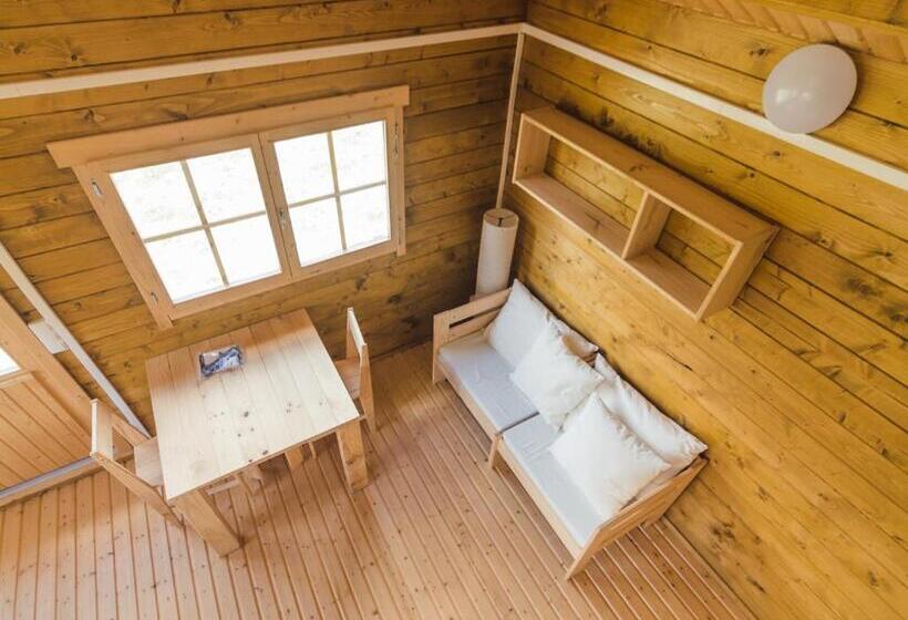Хижина, Albergue Restaurante De Artieda