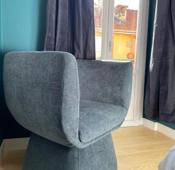 Quarto Estandar com Sacada, Ostan Hôtel Boutique