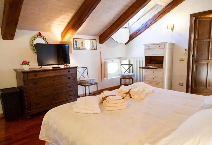 Номер Deluxe Вид на Сад, Palazzo Sismonda