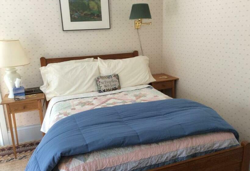 스탠다드 룸 공동 욕실, Clary Lake Bed And Breakfast