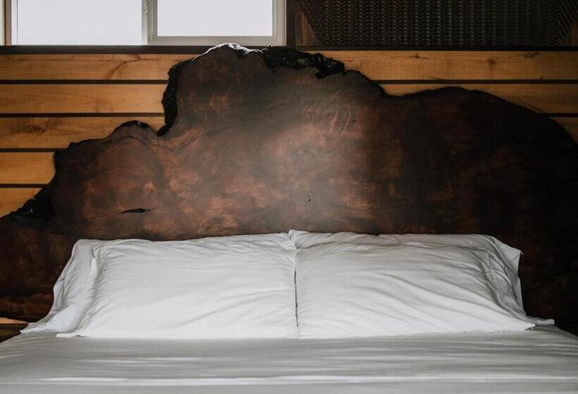 Номер Deluxe Кровать Кинг, Pitchwood Inn