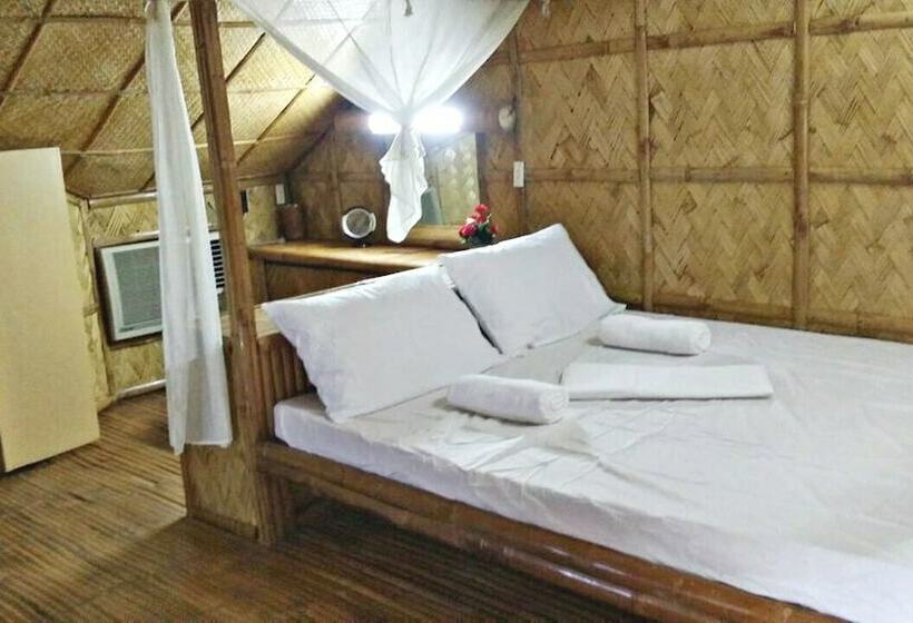 Номер Deluxe, V House