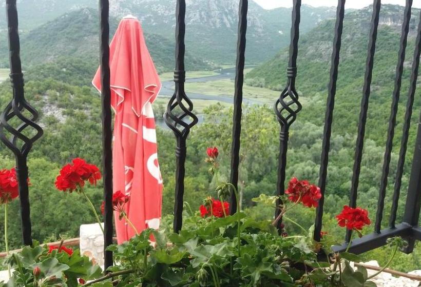 اتاق استاندارد با چشم‌انداز دریاچه, Village House   Novak Rijecani