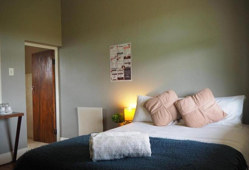Номер Стандарт, Riverview Country Inn