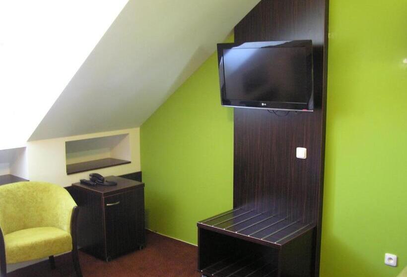 اتاق لوکس, Wellness Penzion Kroměříž   Zlobice