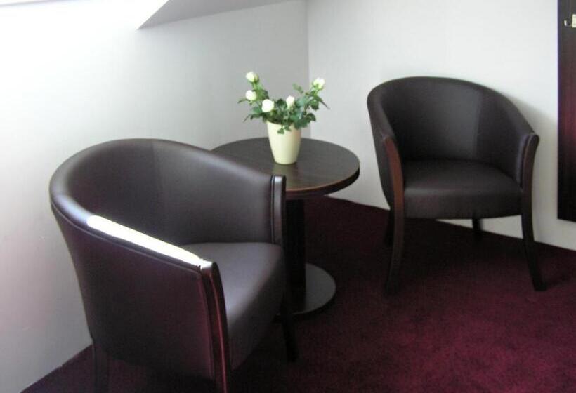 آپارتمان لوکس 1 خوابه, Wellness Penzion Kroměříž   Zlobice