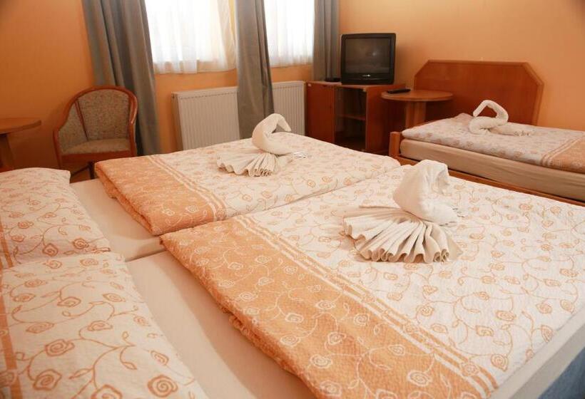 آپارتمان 2 خوابه, Wellness Penzion Kroměříž   Zlobice