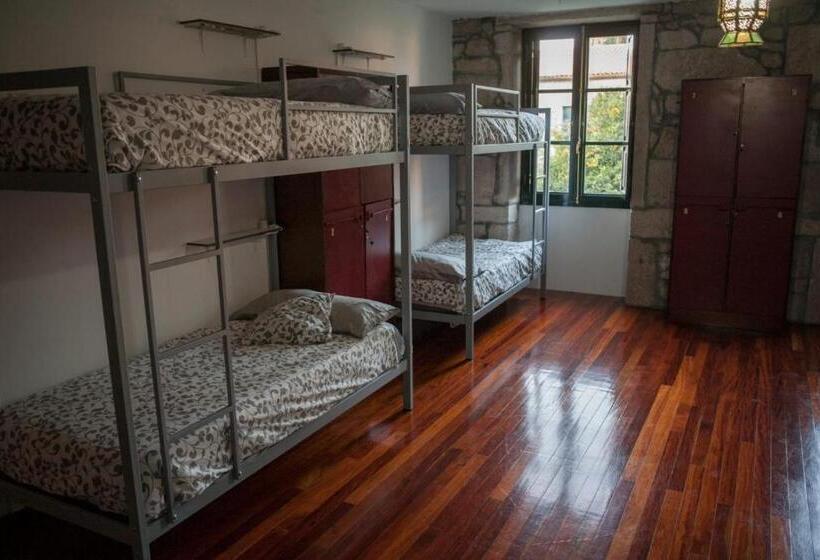 ルームシェアのワンベッド, Albergue Convento Del Camino