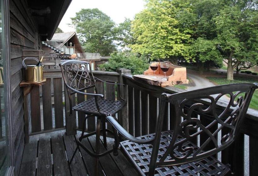 Люкс Кровать Кинг, Twin Pine Manor