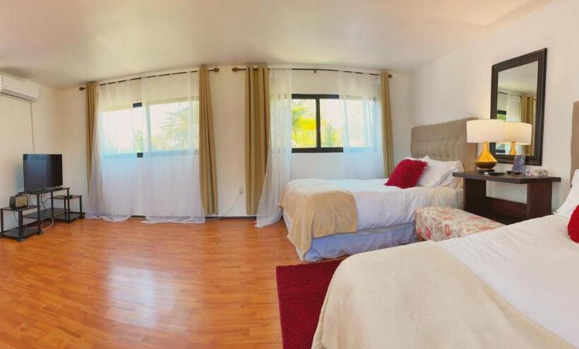 Семейный Номер, South Landing Inn