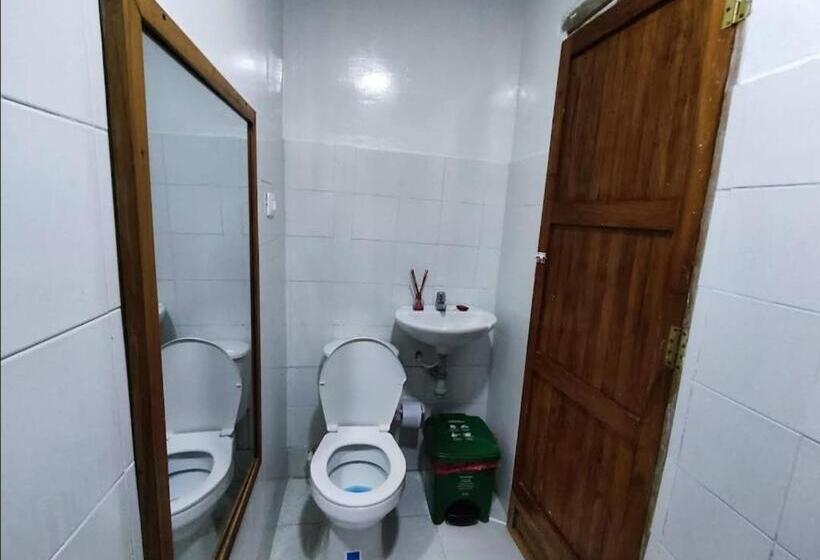اتاق استاندارد, La Choza