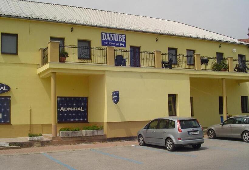 2 Bedroom Apartment, Ubytovanie Danube