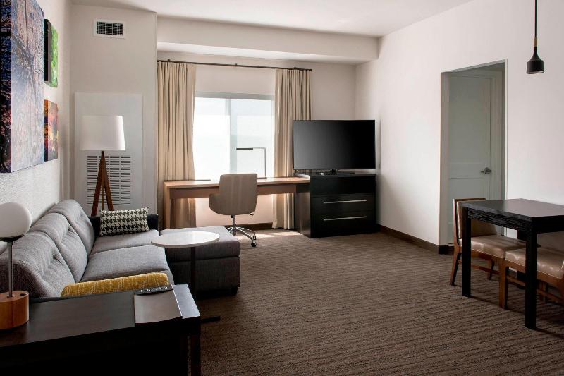带大床的套房, Residence Inn By Marriott Lancaster