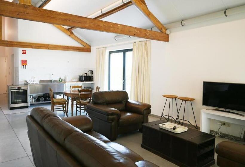 带1个卧室的公寓, Landlord Bij Leuven