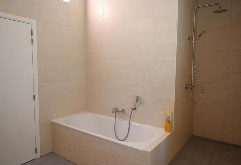 带1个卧室的公寓, Landlord Bij Leuven
