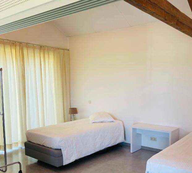 带1个卧室的公寓, Landlord Bij Leuven