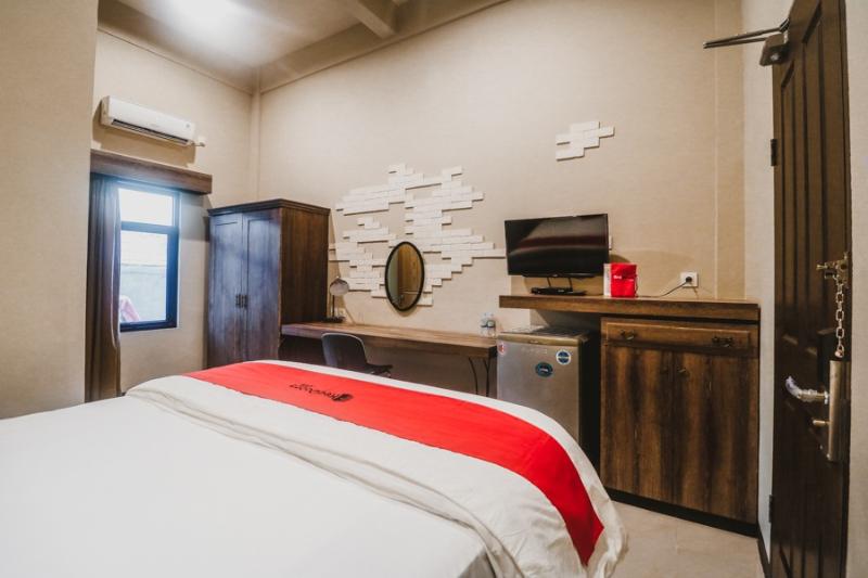 Номер Стандарт, Reddoorz Plus Near Mall Slipi Jaya