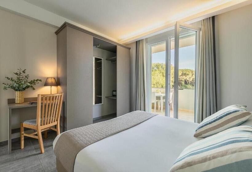 带2个卧室的公寓, Golden Apartments
