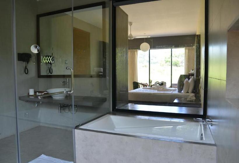 سوییت خانوادگی, Sigiriya King S Resort