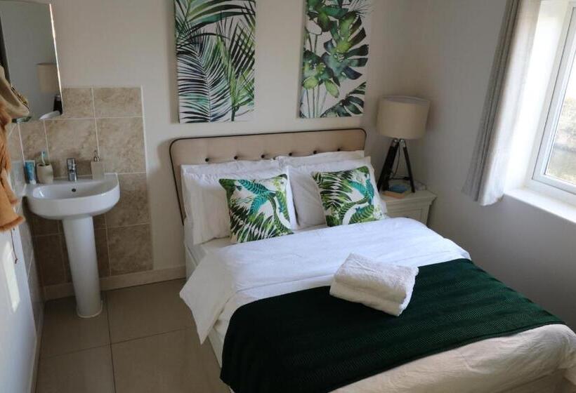 Номер Стандарт Совместная Ванная, Riverside Rooms
