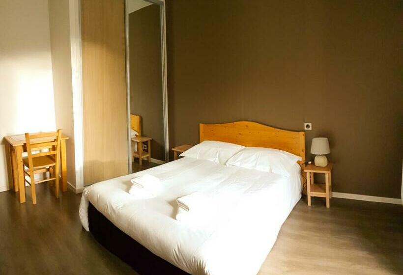 Номер Стандарт Трехместный, Hôtel Du Soleil