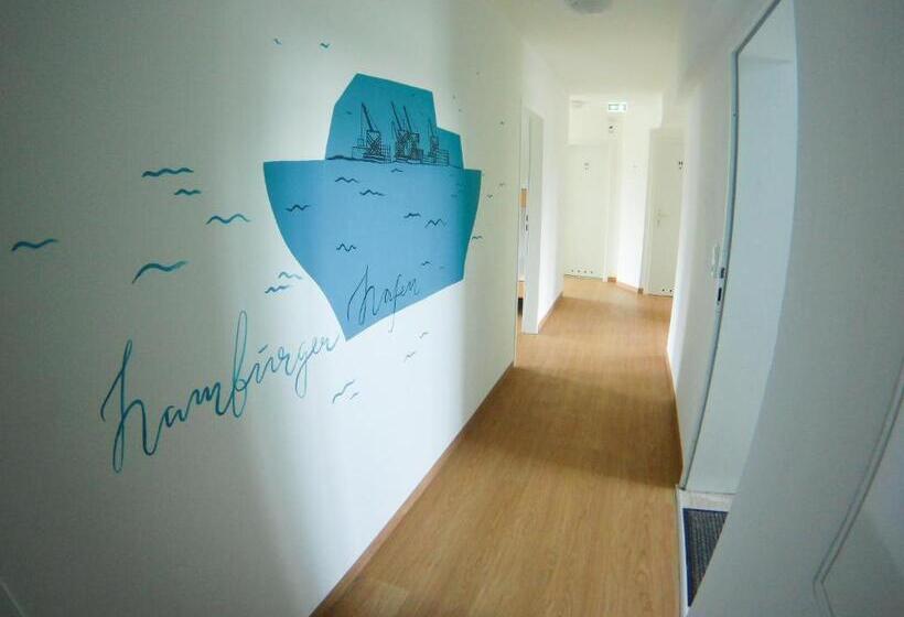 اتاق خانوادگی, Hostel & Monteurzimmer Bei Hansezimmer