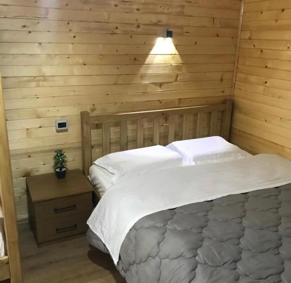 スタンダード４人部屋, Guesthouse Demushi
