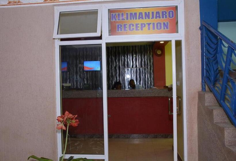 اتاق استاندارد, Kilimanjaro Inn Kampala