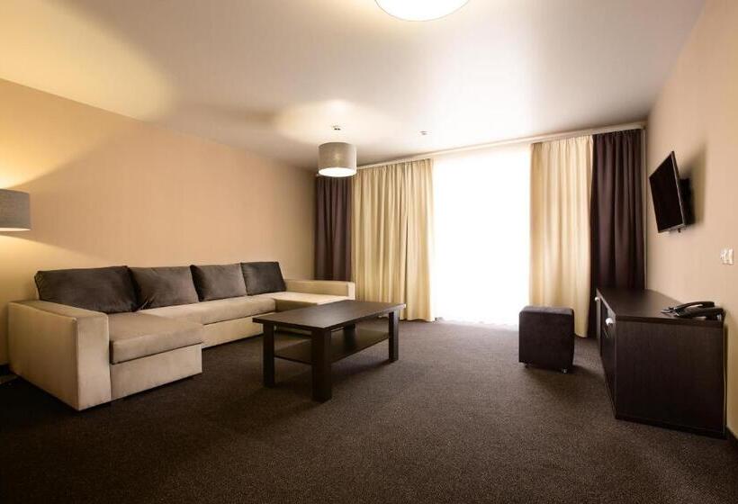 산 전망 스위트, Girski Hotel&spa