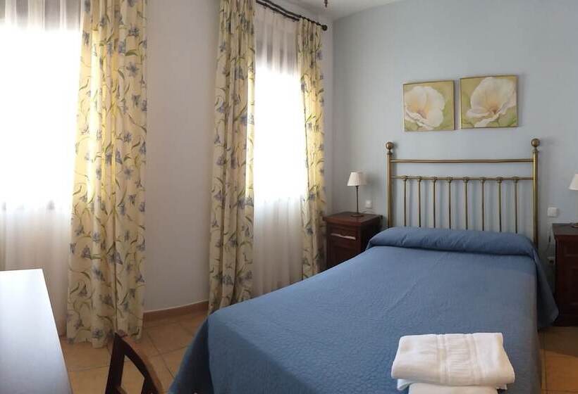 Номер Стандарт, Hostal Caballero