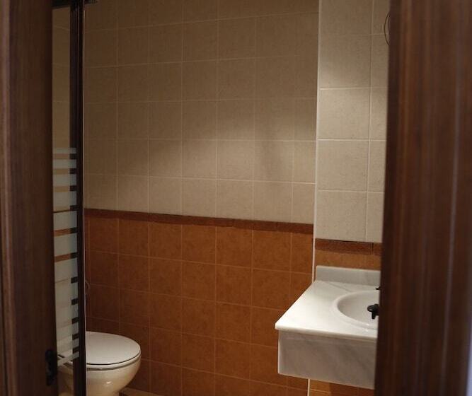 Номер Deluxe, Hostal Caballero