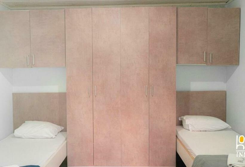 Номер Стандарт, Hostel Inn Lago