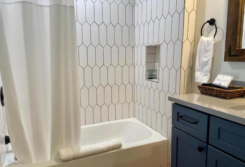 Quarto Familiar Deluxe, Blanco County Inn & Guesthouses