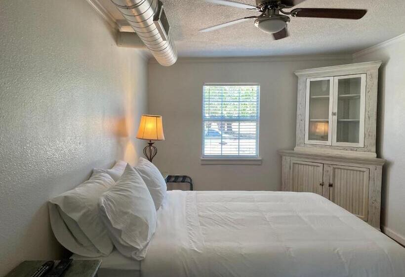 וילה בת 2 חדרי שינה, Blanco County Inn & Guesthouses