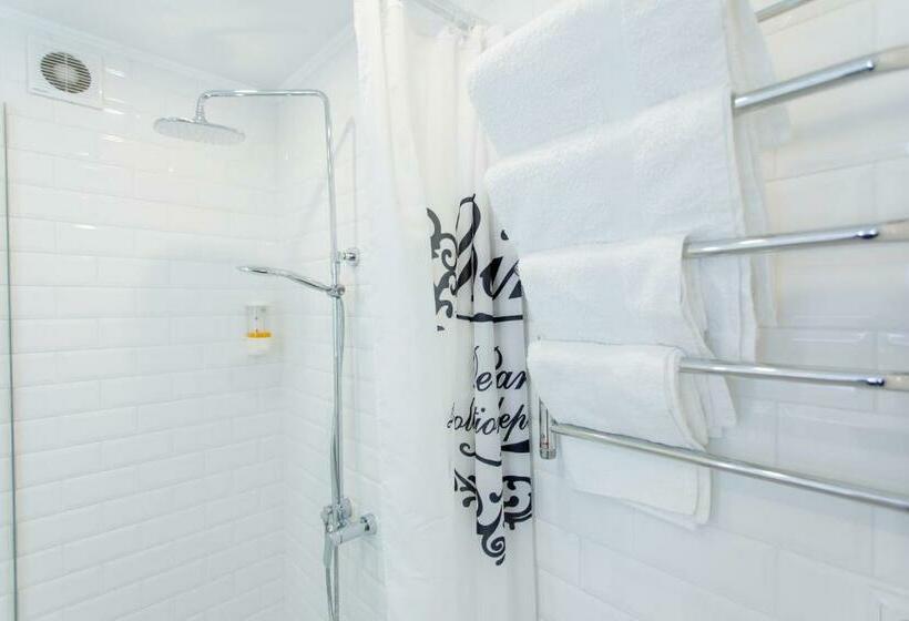 발코니가 있는 스위트, Apart Hotel Lavina