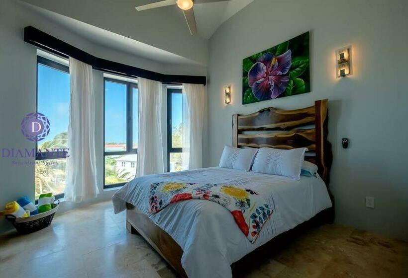 Deluxe Suite Sea View, Diamante Beachfront Suites