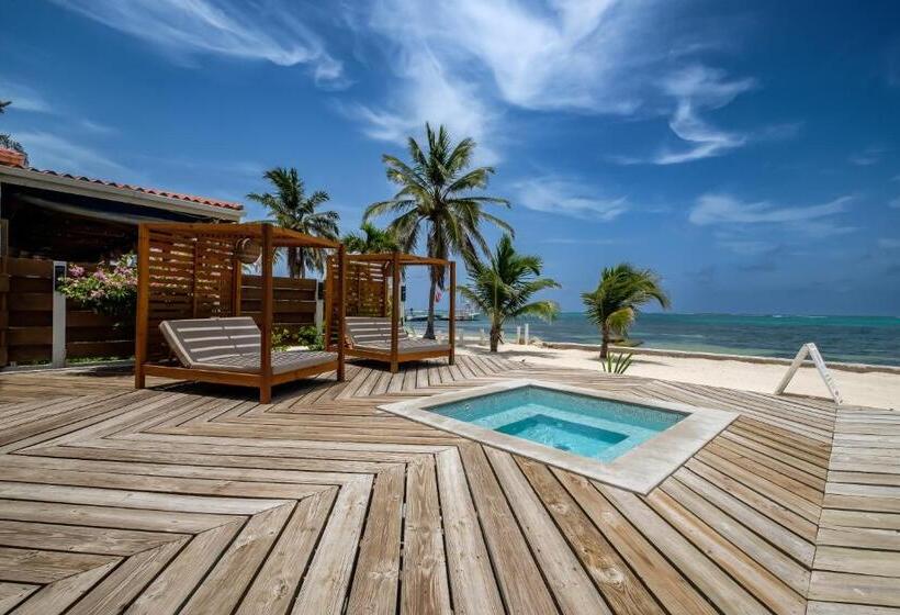 Deluxe Suite Sea View, Diamante Beachfront Suites
