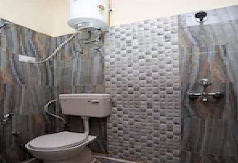 Standardrum, Oyo 17408 Scindia Resorts And Hotels